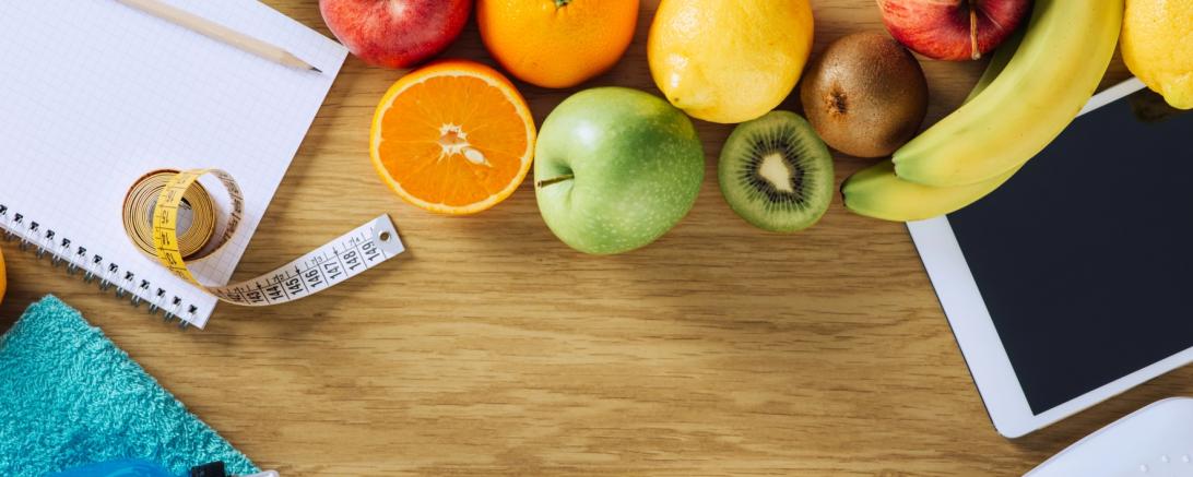 Gesunde Gewohnheiten etablieren: Mehr Bewegung sowie bewussteres Essen und Trinken können langfristig viel bewirken.