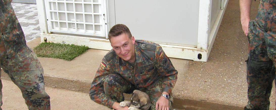 Foto aus dem Jahr 2005, als Branko Schäpers bei der Bundeswehr diente.