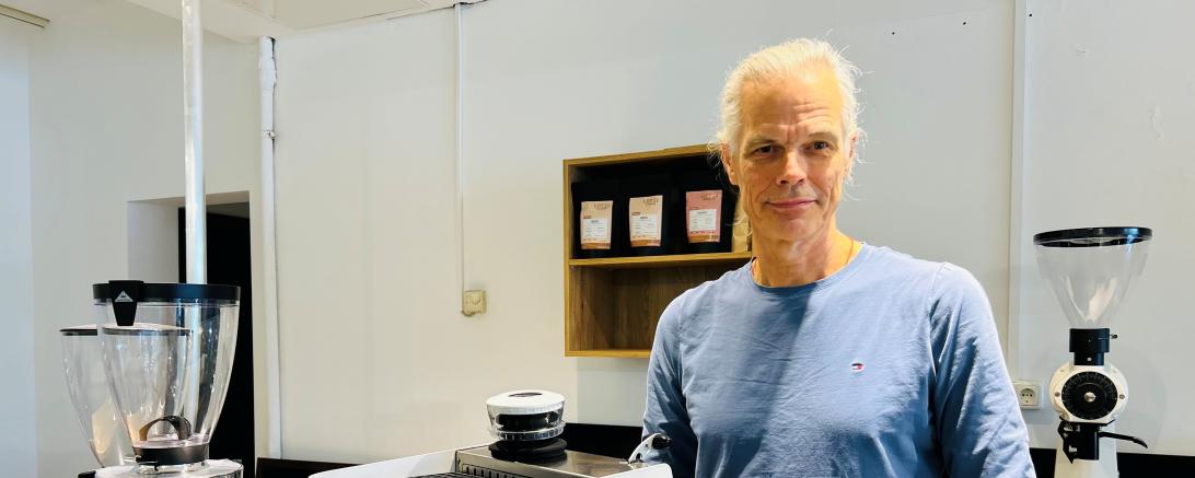 Im "Lot21" im Woha herrscht derzeit reges Treiben. Es wird geputzt, eingerichtet und vor allem noch fleißig gewerkelt, damit bald alles bereit ist für den Start. Auf dem Bild zu sehen ist Norbert Ronecker. 