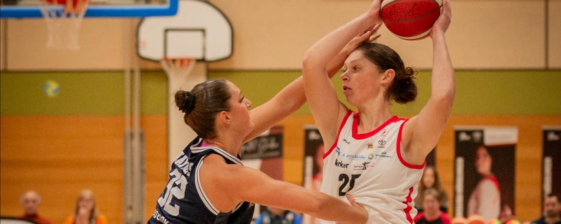 Das Bild zeigt eine Szene aus einem Basketballspiel der Angels.