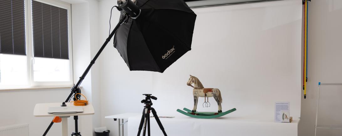 Auch Spielzeug befindet sich in der Sammlung.