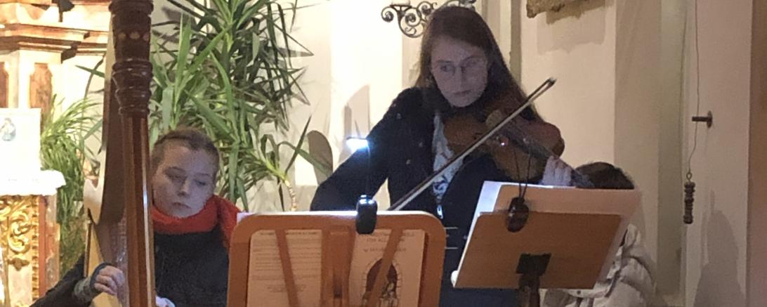 Anna und Mia Berger.