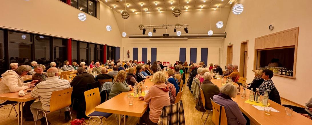 Die Besucher*innen beim ehremamtsempfang.