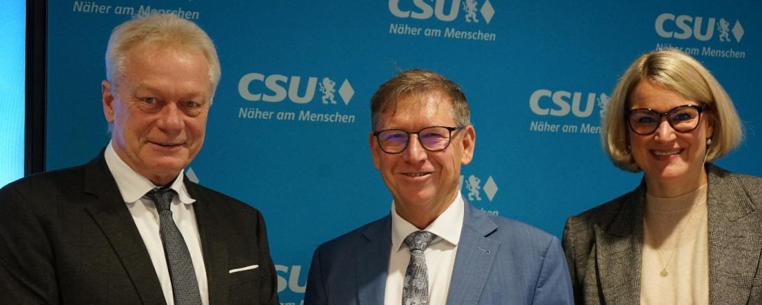 Bundesminister Alois Rainer, Landrat Stefan Rößle und die neue Landesvorsitzende der KPV Eva Weber