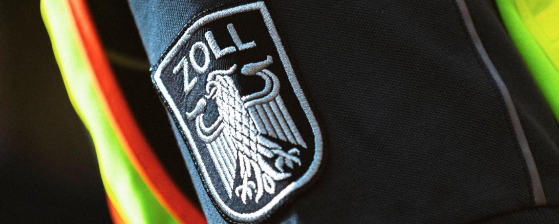 Der Zoll soll mehr Mindestlohn-Kontrollen machen. „Damit käme man endlich mehr Betrieben auf die Schliche, die ihren Beschäftigten weniger als die vorgeschriebenen 13,90 Euro pro Stunde bezahlen“, sagt Laura Schimmel von der Gewerkschaft NGG Schwaben.