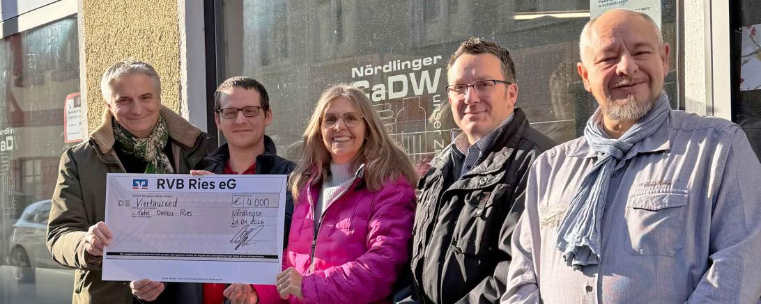 Appl Spendenübergabe