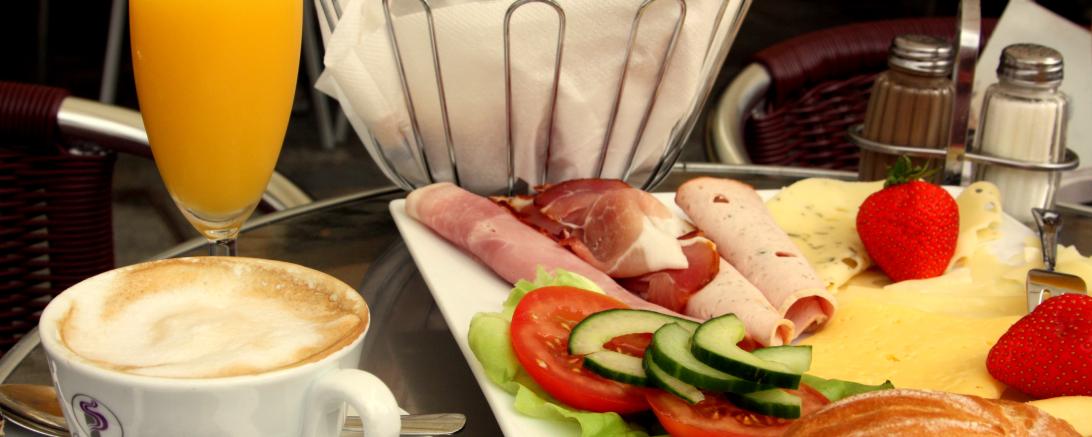Frühstück 