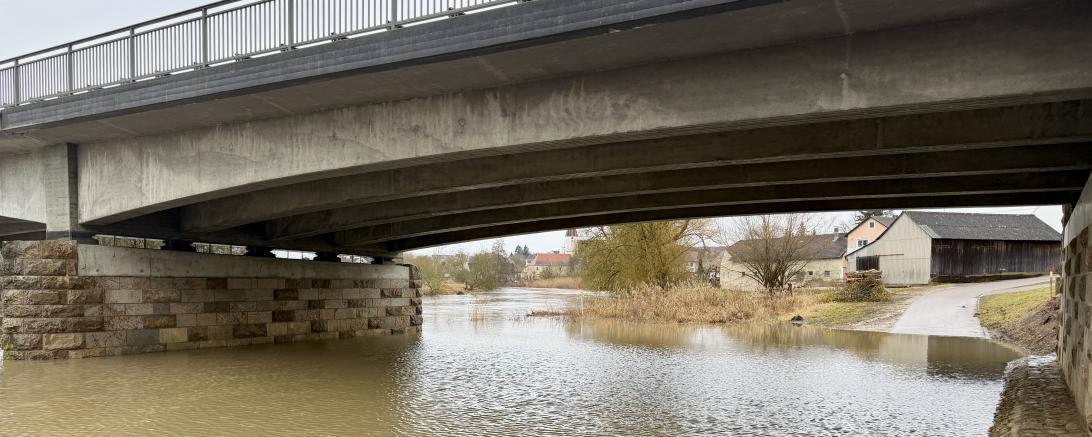 Feldweg Ebermergen Hochwasser 2026