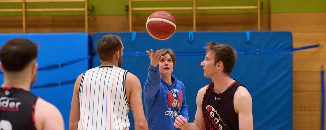Beim 8. HPC-Business Cup der Angels Nördlingen spielten am vergangenen Sonntag zwölf Hobby-Mannschaften aus ganz Süddeutschland.