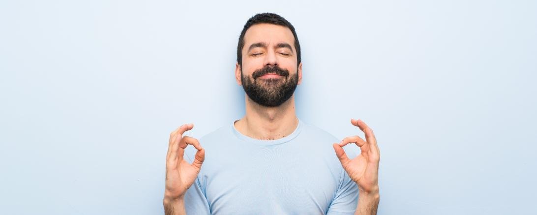 Wer über eine ausgeprägte Resilienz verfügt, kann Stress und schwierige Situationen besser meistern.