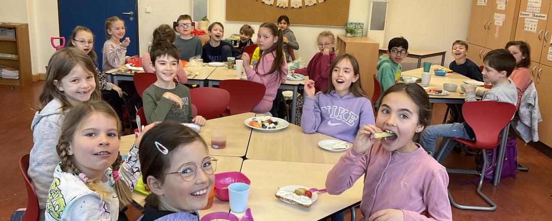 Mit dem Gesunden Frühstück soll Grundschülern der wert einer gesunden Ernährung vermittelt werden.