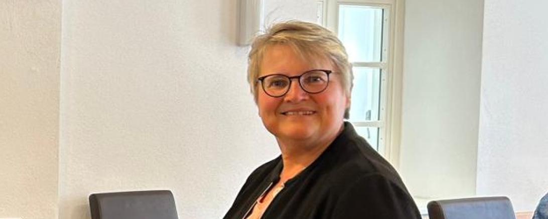 Anita Ferber bei der Stimmabgabe. 