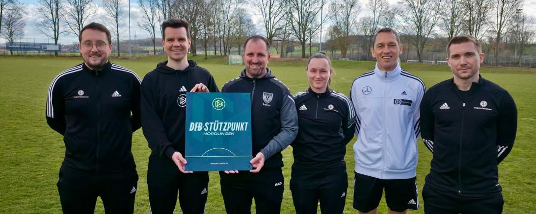 V.l.n.r.: Westbayern Koordinator Christoph Weber, NLZ-Leiter Fabian Schmidt, Jugendleiter TSV 1861 Nördlingen Markus Randi und die Stützpunkttrainer Ricarda Kiessling, Markus Klaus und Torsten König.