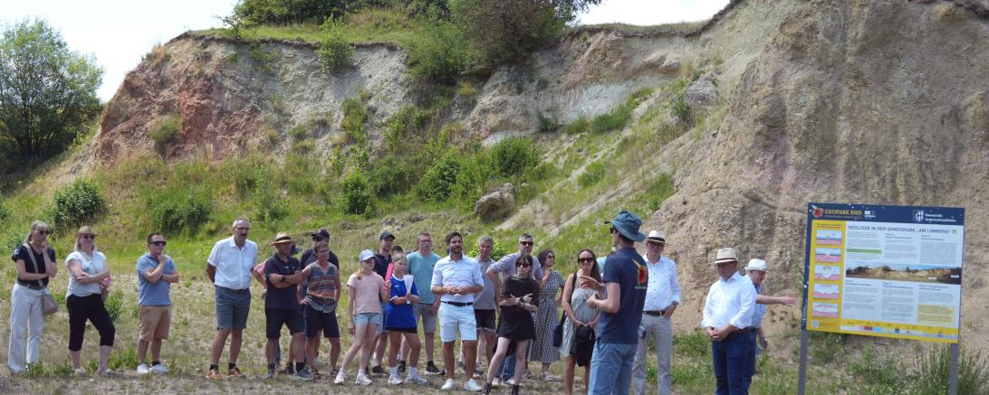 Rundgang zur Eröffnung des Geotops Sandgrube „Am Limberg“
