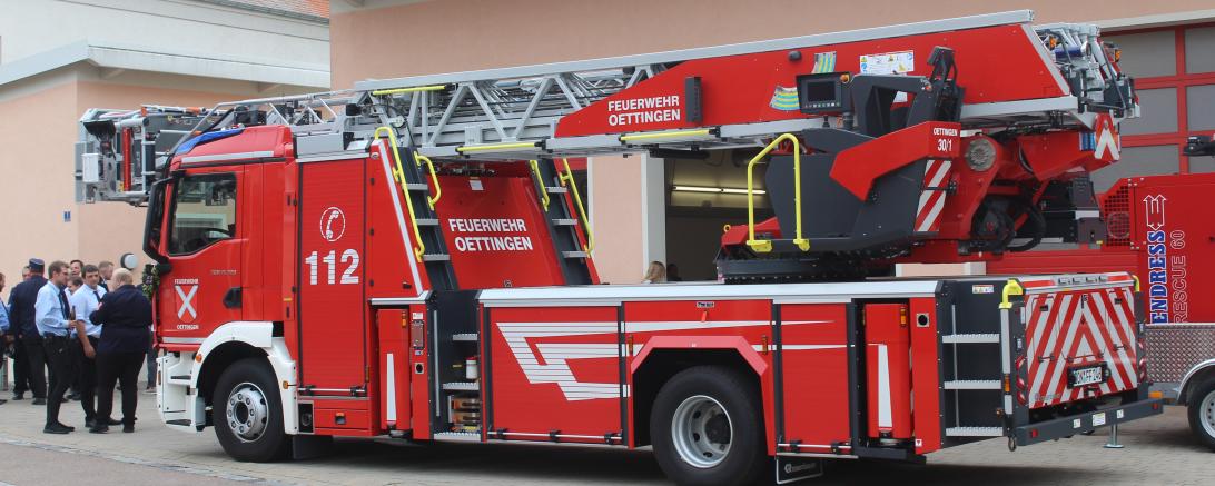 Die neue Drehleiter der Freiwilligen Feuerwehr Oettingen