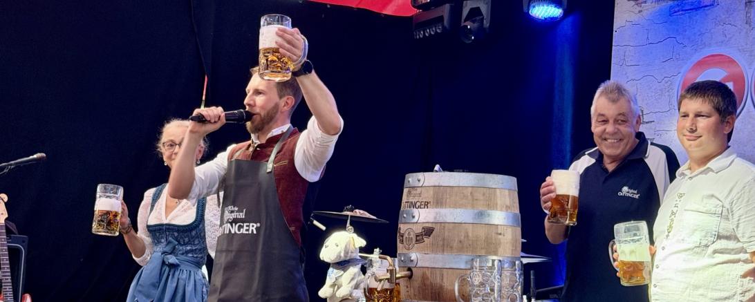Mit dem traditionellen Bieranstich wurde die Jakobi-Kirchweih offiziell eröffnet.