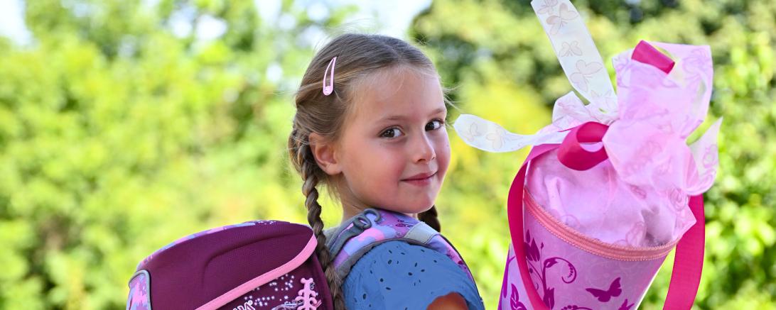 Ein guter Schulstart für alle: Mit der Aktion „Ranzen her!“ sammelt die LEW-Bildungsinitiative 3malE vom 27. Juli bis 21. August 2026 gut erhaltene Schulranzen und -rucksäcke für Kinder aus einkommensschwachen Familien.