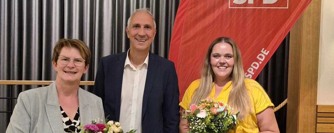v.l.n.r: Claudia Müller, Christoph Schmid, Marion Segnitzer-König