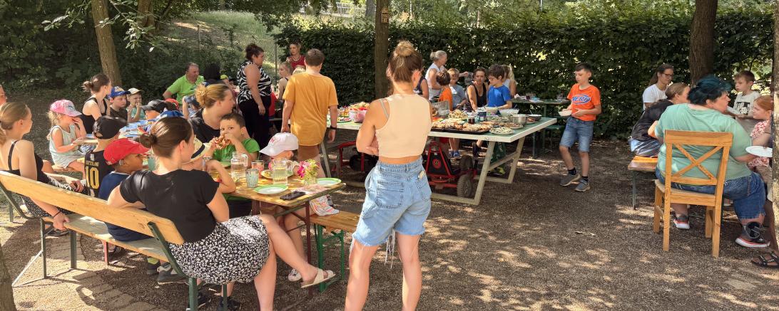 Ein Frühstück, um das Schuljahr zu verabschieden.