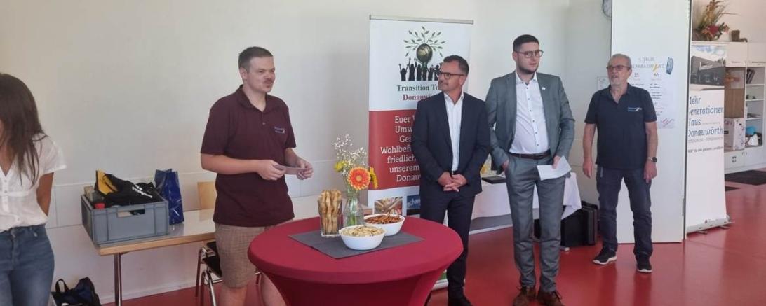 V.l.n.r.: Jan Steinert, Oberbürgermeister Jürgen Sorré und Landrat Michael Dinkelmeier