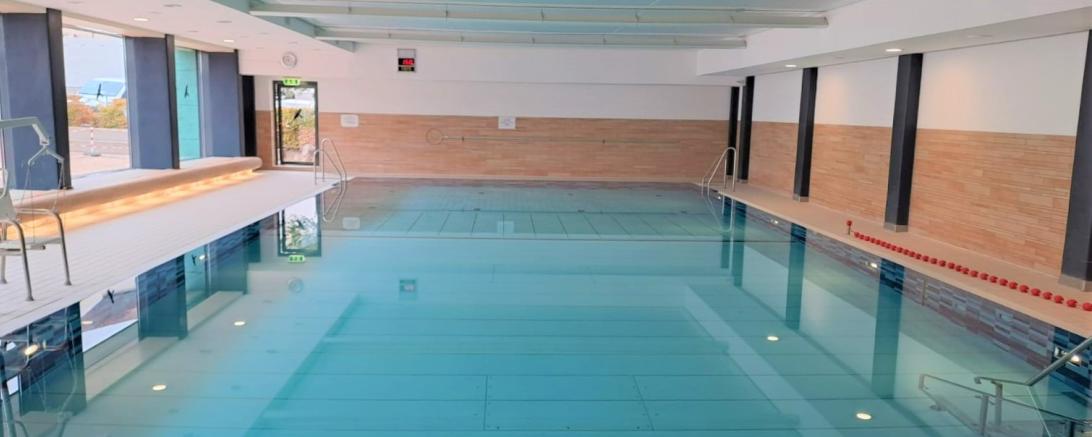 Stadtbad am Mangoldfelsen in Donauwörth: Saisonstart und Schwimmkurse