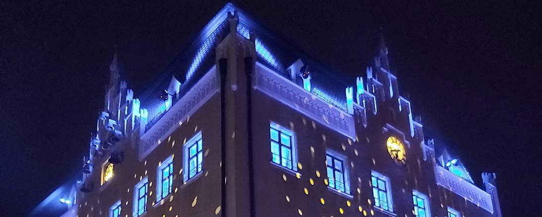 Illuminationen am Donauwörther Rathaus. 