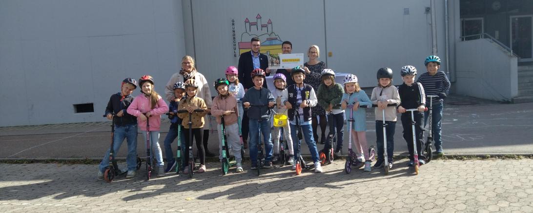 Schule Harburg als Roller-fit-Schule ausgezeichnet
