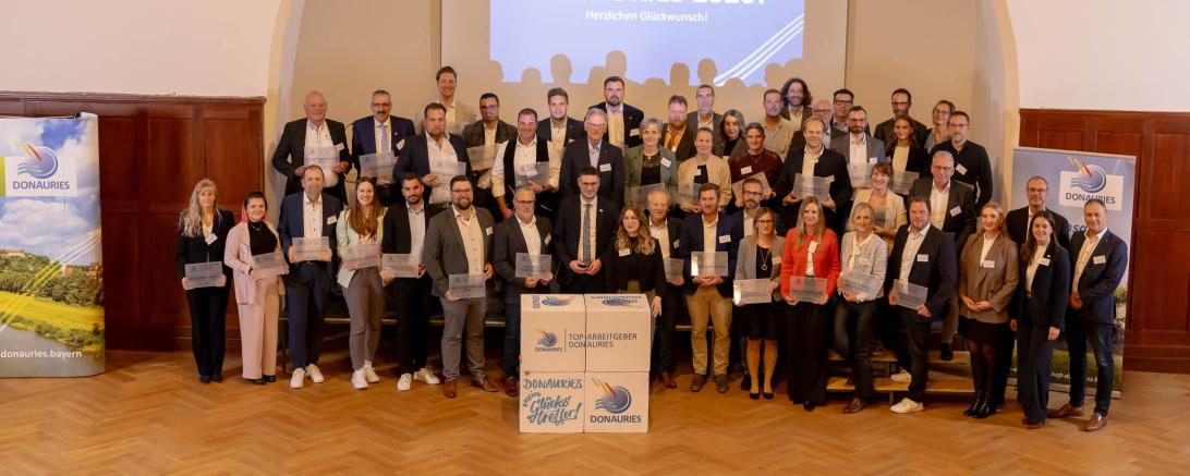 Die Preisträger des Labels „TOP-Arbeitgeber DONAURIES 2026“