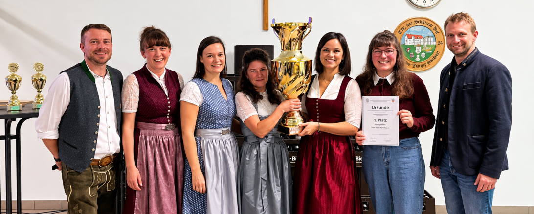 Die Siegerehrung mit der Übergabe des Wanderpokals. (v.l.n.r.: Mathias Uhl, Antonia Stempfle, Susan Moll, Charlotte Funk, Yvonne Moll, Marieanne Uhl, Bürgermeister Florian Mittler. 