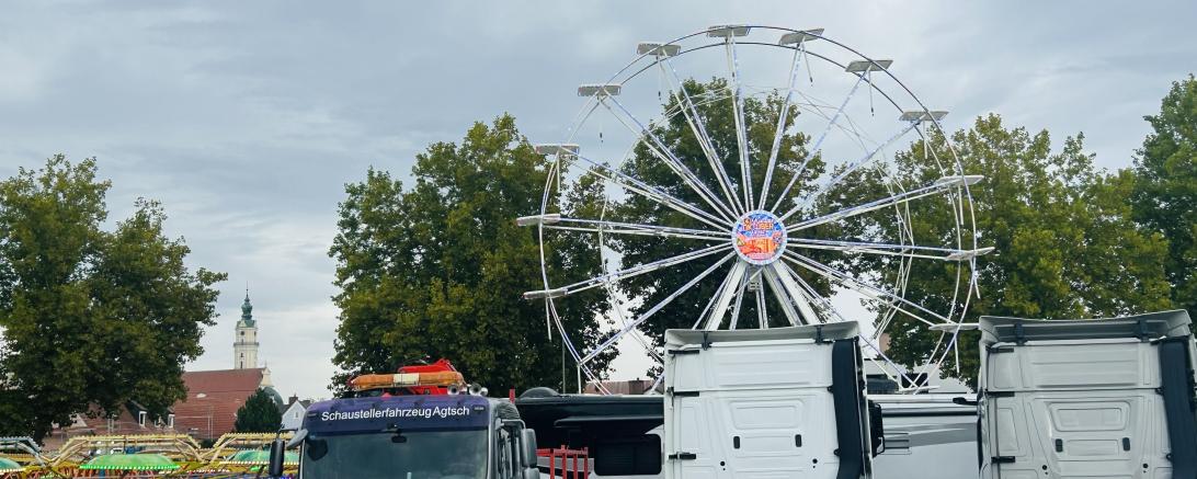 Zum ersten Mal gibt es auf dem Donauwörther Oktoberfest ein Riesenrad. 