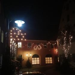 Weihnachtsbeleuchtung in der Sonnenstraße 
