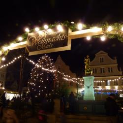 Das Bild zeigt den Wemdinger Weihnachtsmarkt
