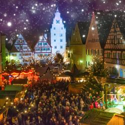Das Bild zeigt den Monheimer Weihnachtsmarkt