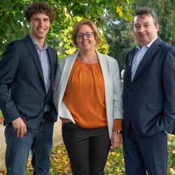 Das Bild zeigt von links: Nico Ach, Bärbel Stahl, Albert Riedelsheimer 