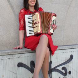 Das Bild zeigt Claudia Pichler.