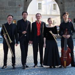 Das Ensemble Musica Antiqua. 