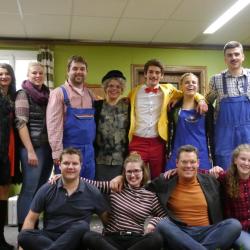 Die Theatergruppe Bäumenheim. 