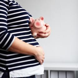 Eine ungeplante Schwangerschaft kann Frauen vor gewaltige Probleme stellen. Doch es gibt Rat und Unterstützung.