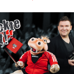 Das Bild zeigt Sebastian Reich und Amanda.