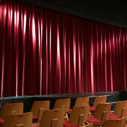 Symbolbild eines Theatersaals.