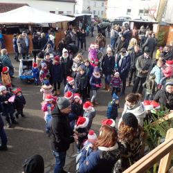 Das Bild zeigt den Weihnachtsmarkt Ehingen.