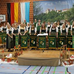 Das Bild zeigt die Musikerinnen und Musiker der Stadtkapelle Harburg beim Jahresabschlusskonzert.