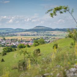 Sagenhafte Ausblicke ermöglicht der Geopark Ries Schäferweg