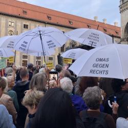 Omas gegen rechts München