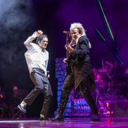 Show Michael Jackson
