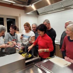 Kochen im B+ Zentrum Blossenau.