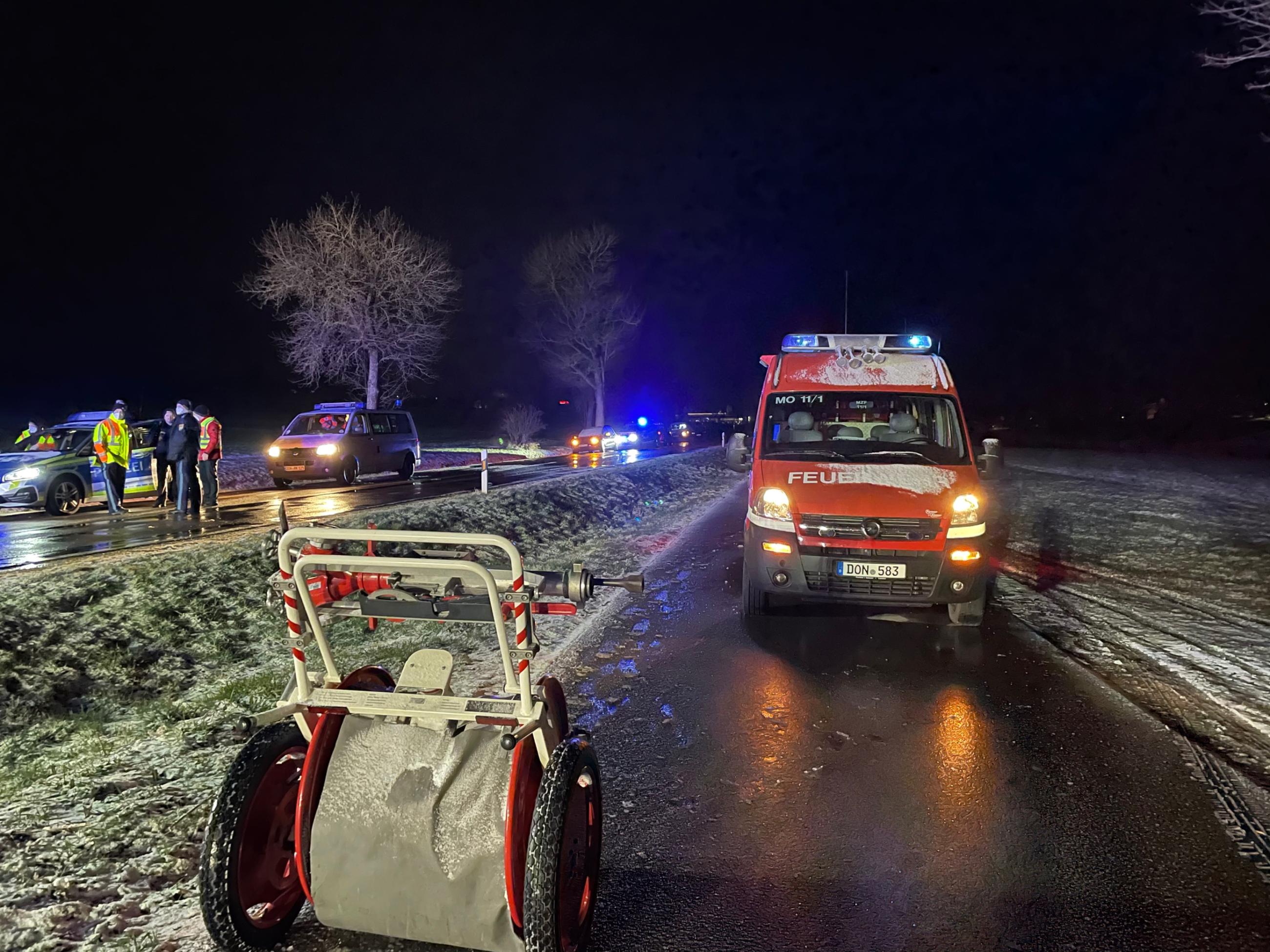 Monheim Unter Schock Nach Großbrand In Monheim 15 Anwohner Im Hotel Das Ganze Ausmaß - 5b1cjm5