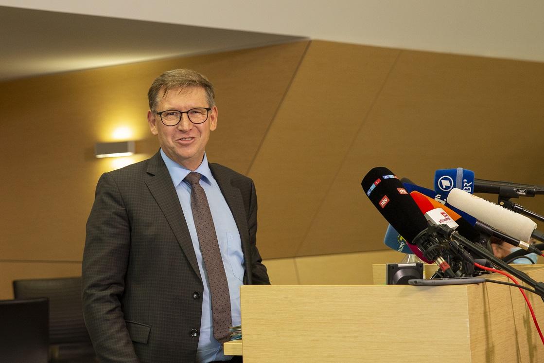 Landkreis-Donau-Ries-2024-trotz-gro-er-Herausforderungen-auf-stabilem-Kurs