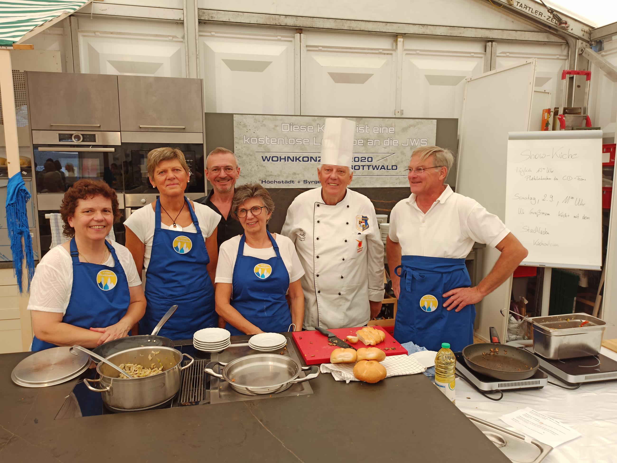 Uli Grossmann kocht mit dem Stadtladen-Team |Donauwörth|Donau-Ries-Aktuell