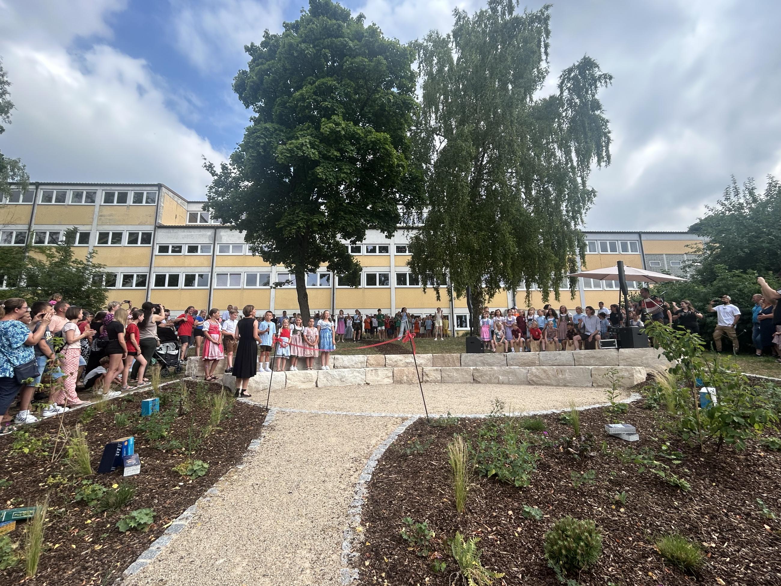 M-nchsdeggingen-hat-jetzt-ein-Gr-nes-Klassenzimmer-